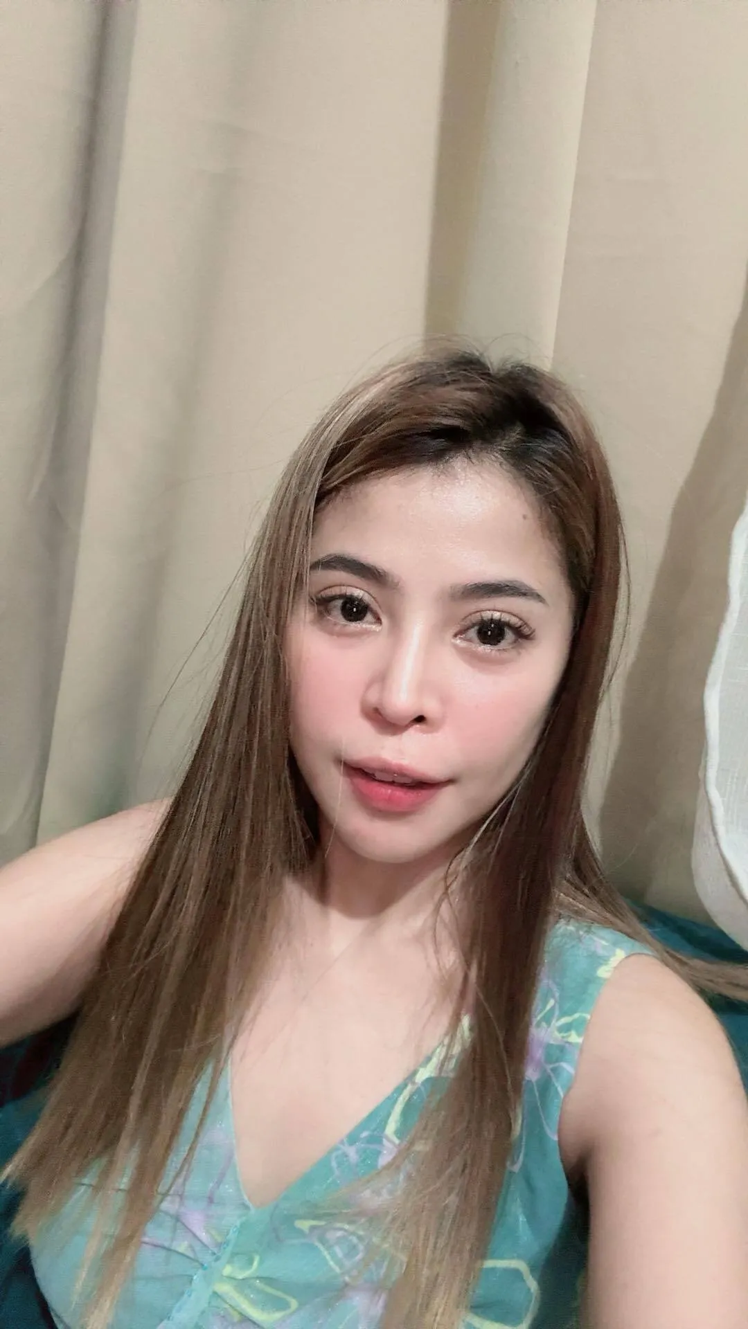 Interprète HootAsianfoxxx Photo 6