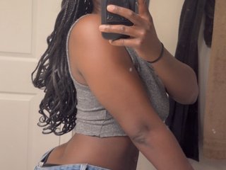 AliviaBlaze cam model profile picture