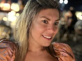 Imagen de perfil de modelo de cámara web de marasexii