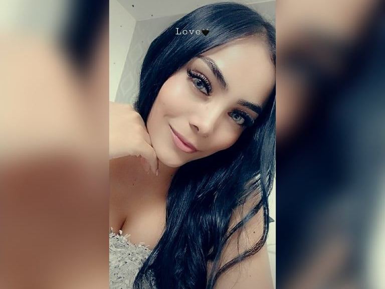 Imagen de perfil de modelo de cámara web de Mia_Wilson