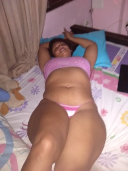 Interprete HallyGirlHot Foto 4