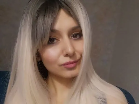 Foto de perfil de modelo de webcam de luxurymonica