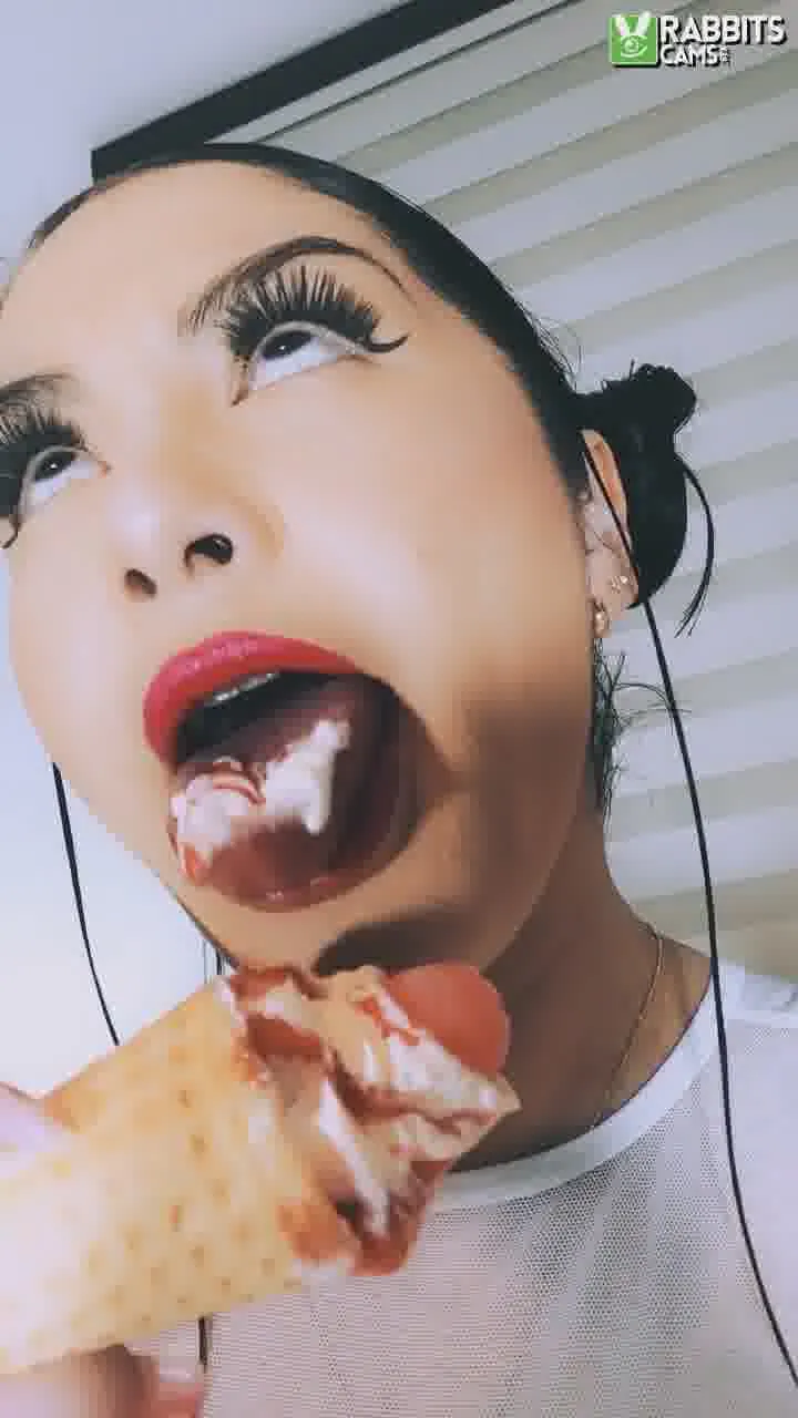 Artiest LolaRoberts Video 1