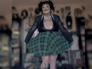 MeganMeadowz cam model profile picture