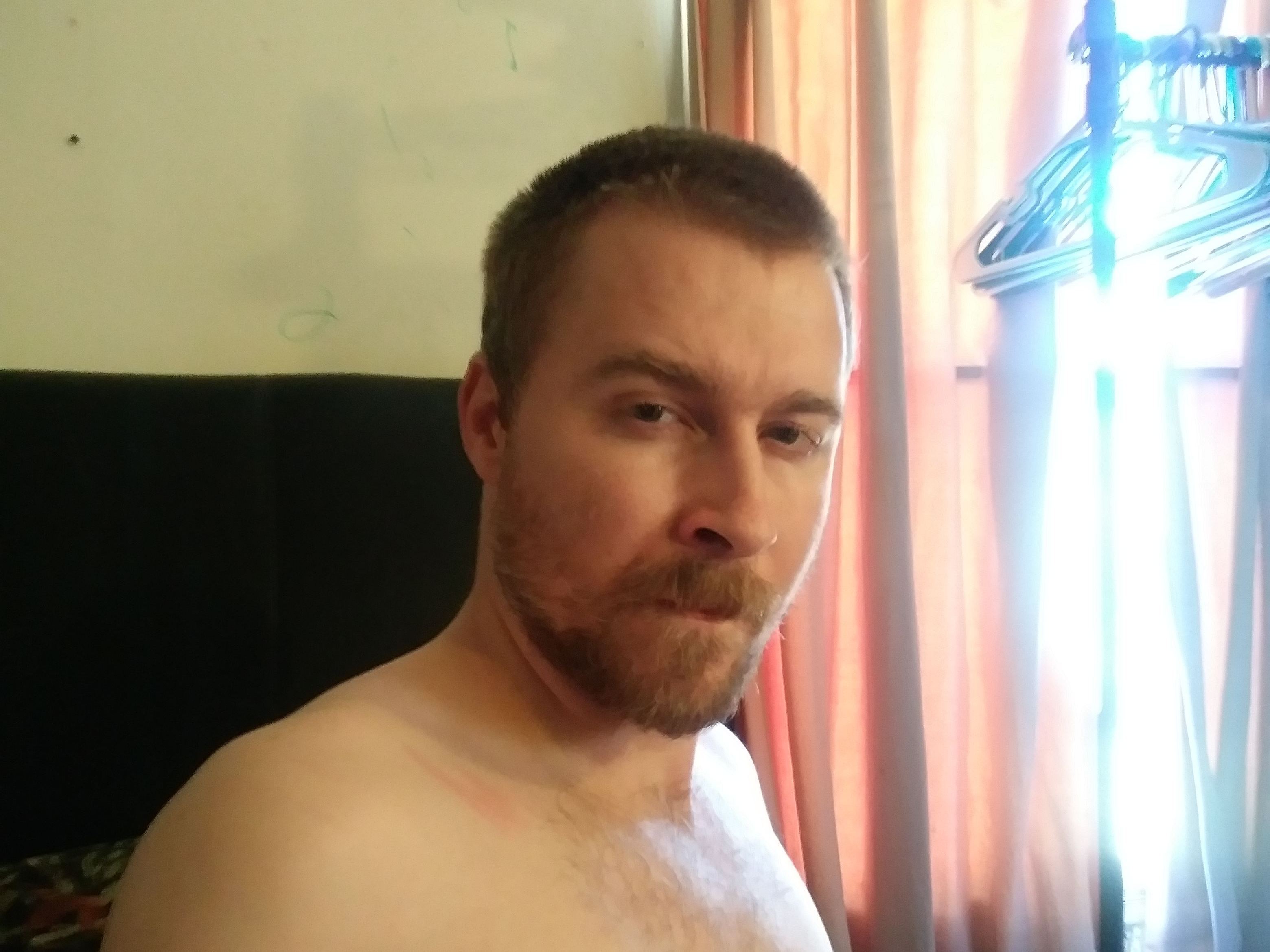 Image de profil du modèle de webcam superman1987