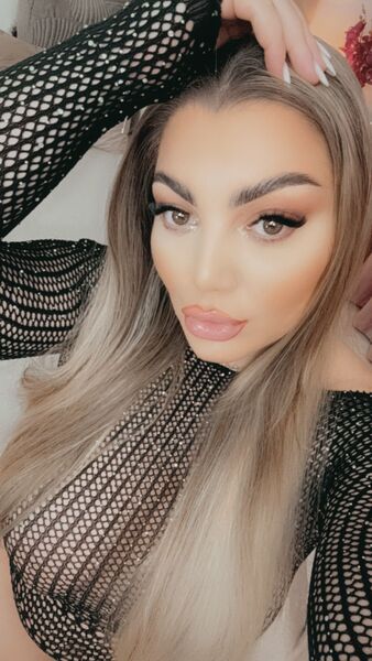 Performer kinkycrissxxx Photo 5