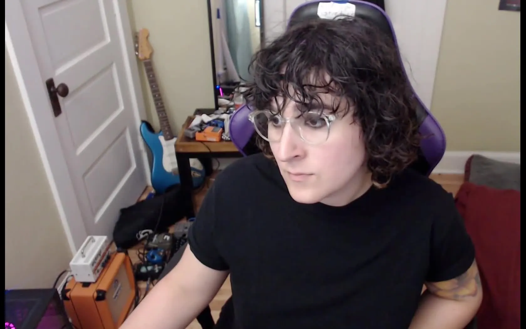 Artist AdaraStray Video 1