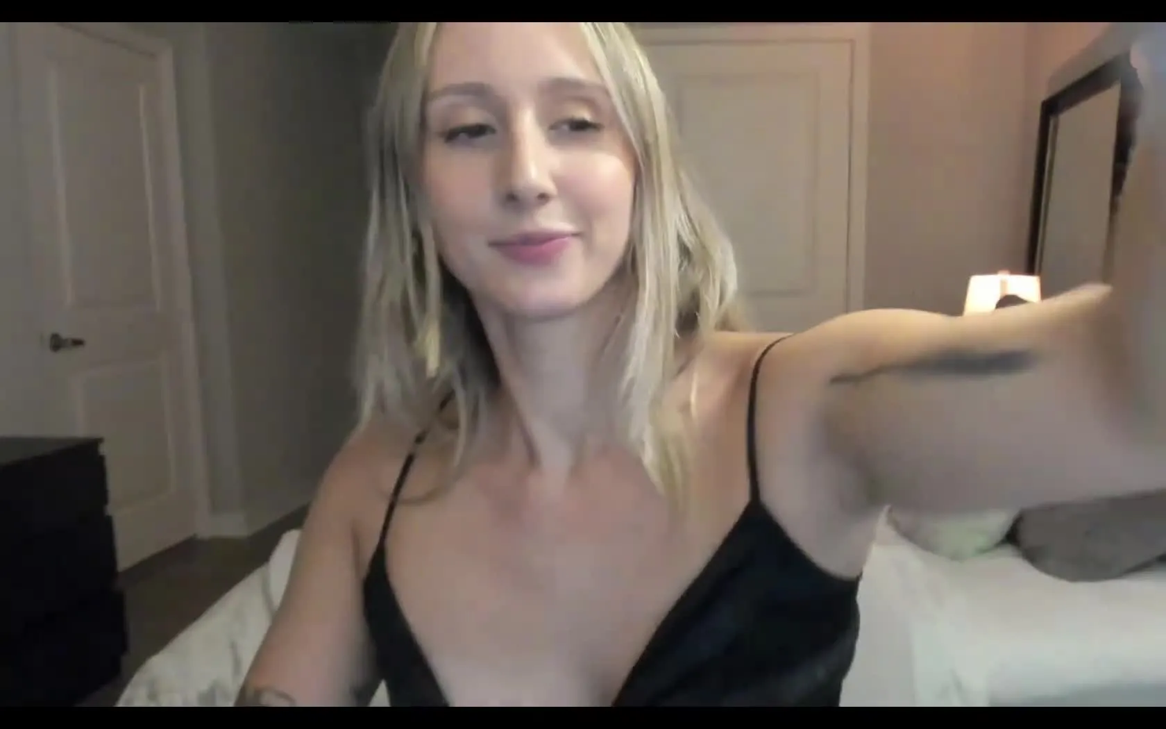 Interprete MaeveLennon Video 3