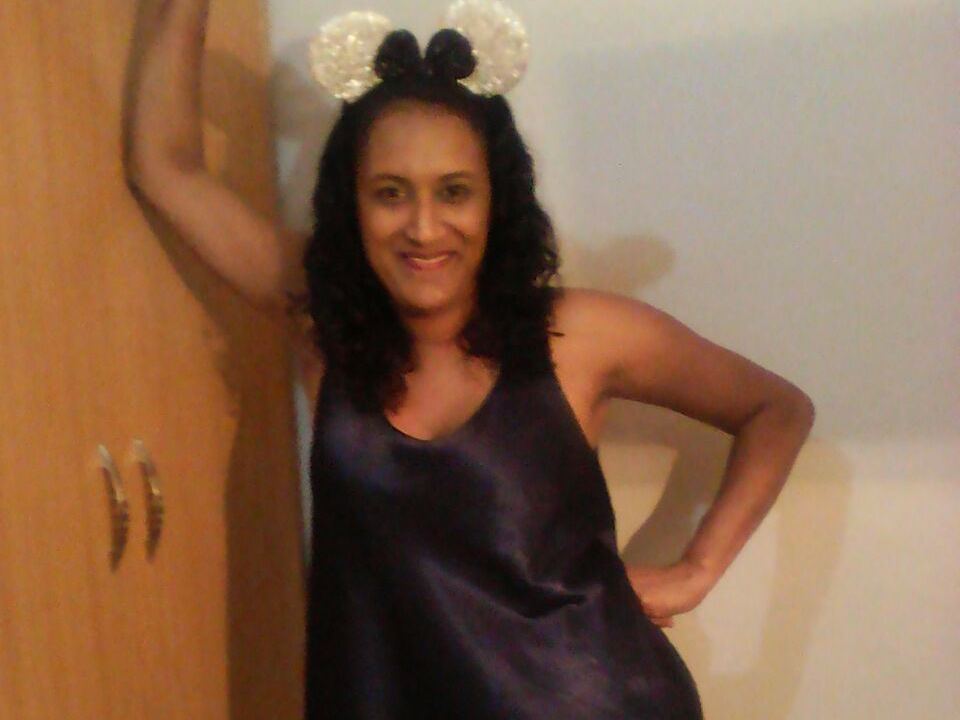Image de profil du modèle de webcam indianleah25