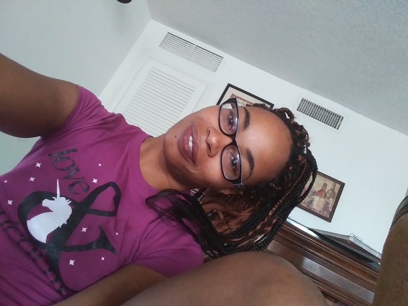 Artiest KhianaDee Foto 1