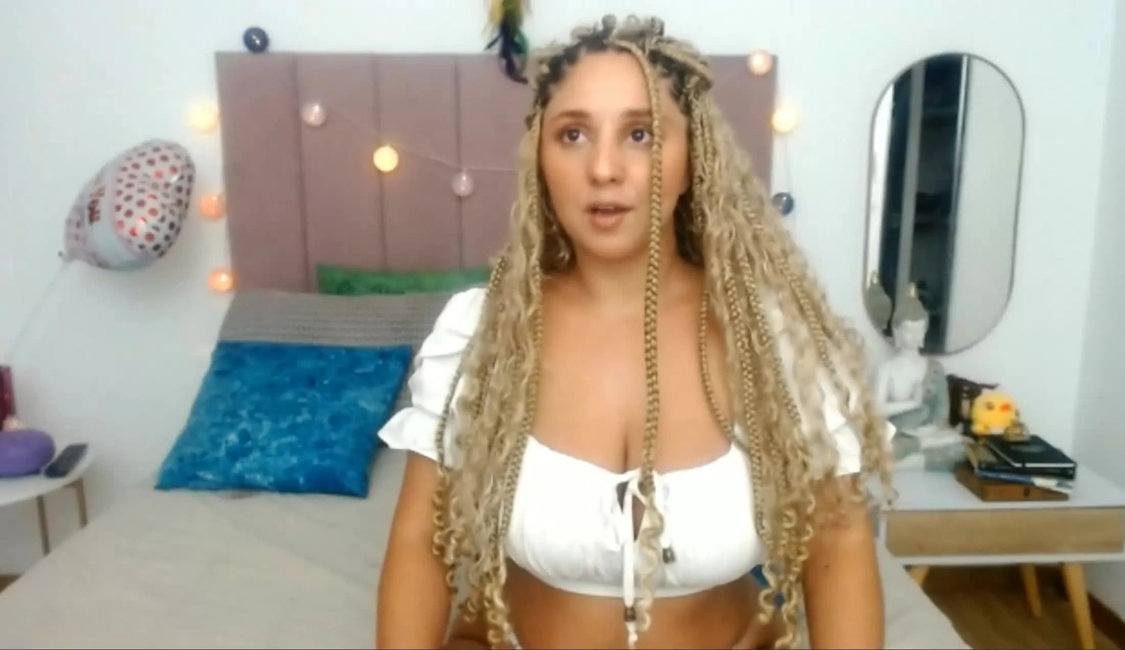 Intérprete LucyWalcot Video 2