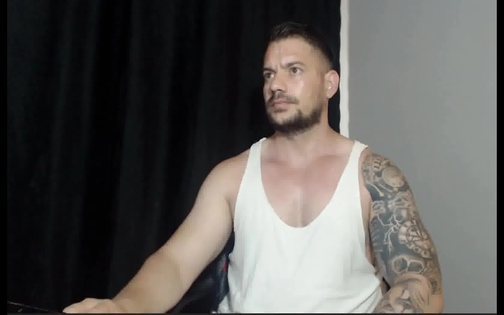 Utøver MikeTheBuLL Video 1