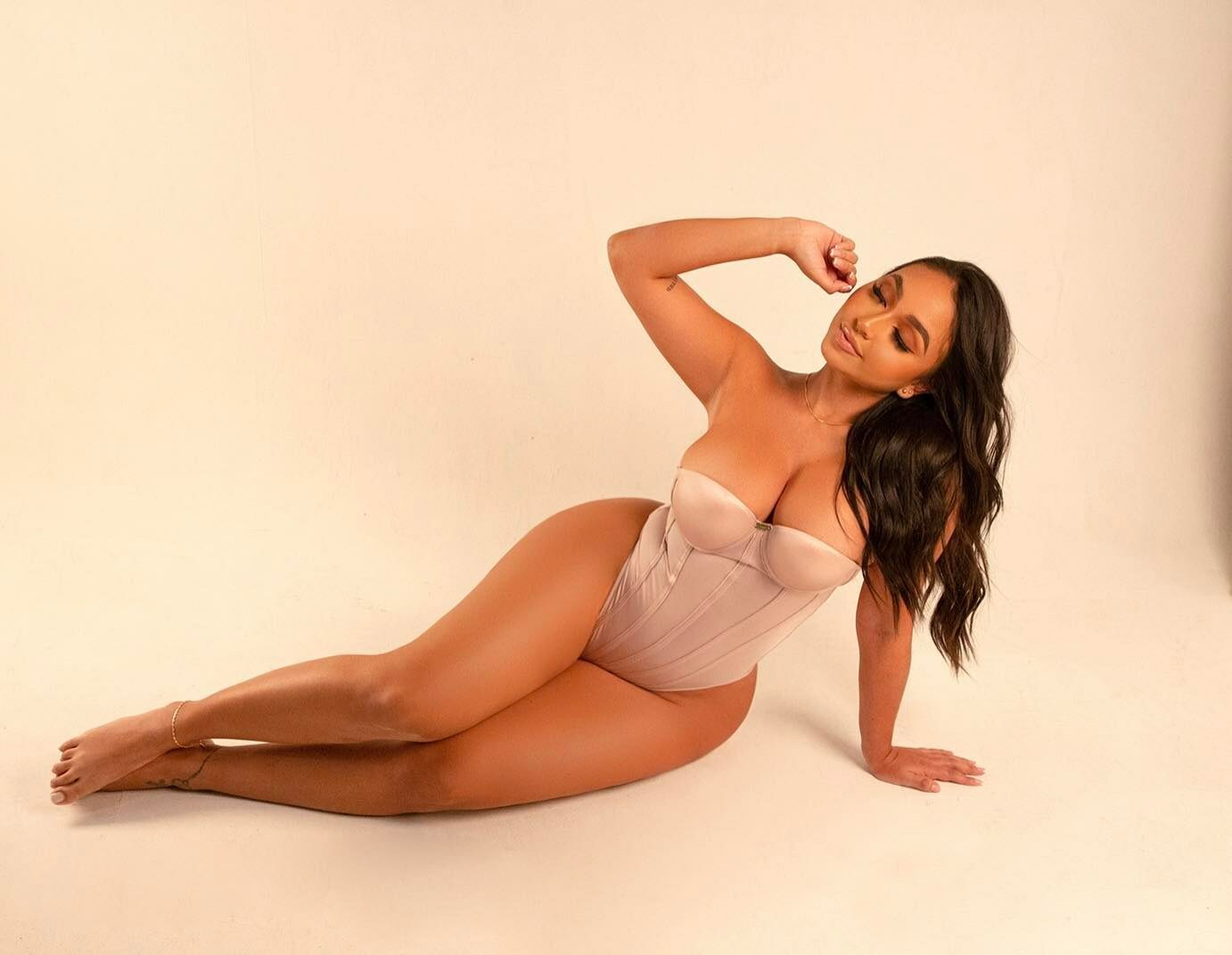 Performer Allice_Rodriguez Photo 7