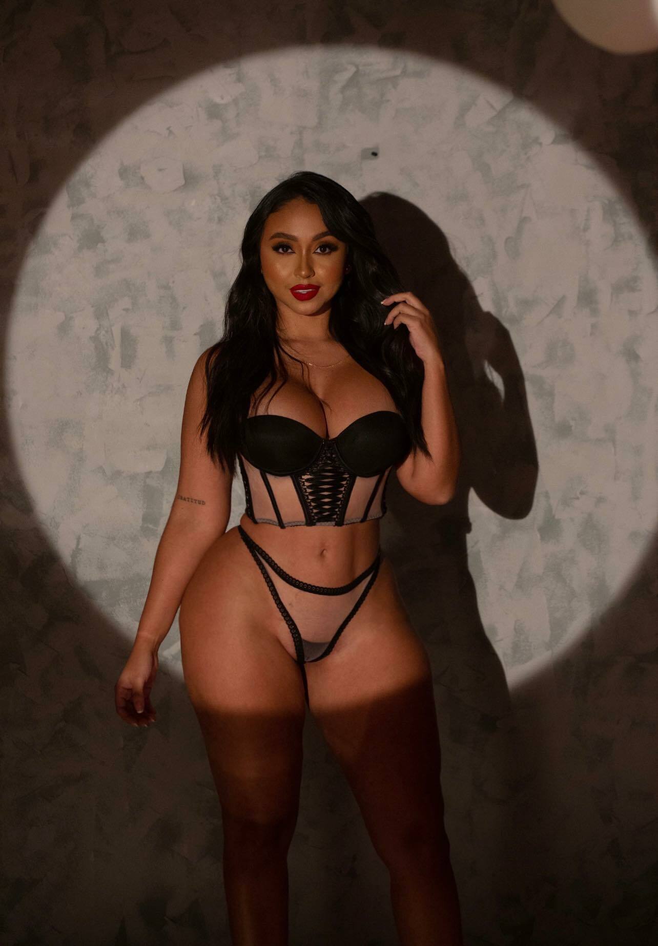 Performer Allice_Rodriguez Photo 3