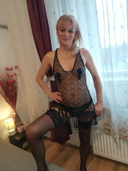 Utøver Insatiable_Milf Bilde 11