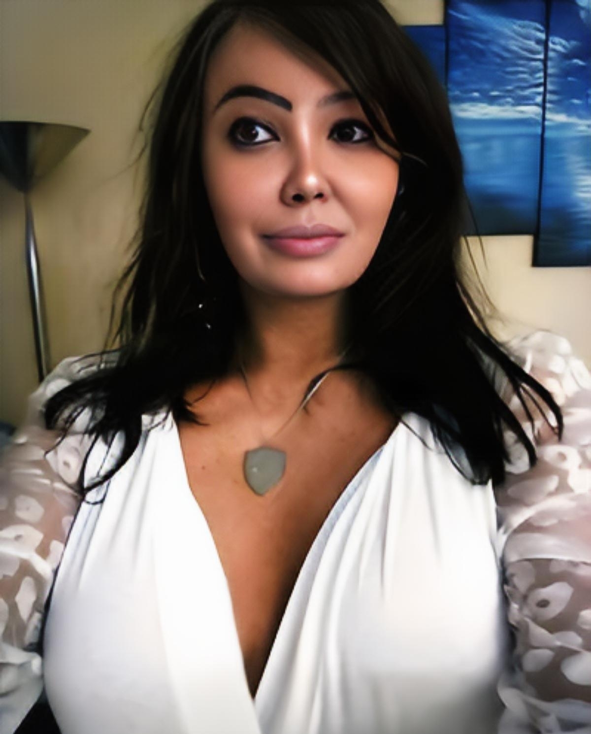 Utøver HungNCurvy Bilde 3