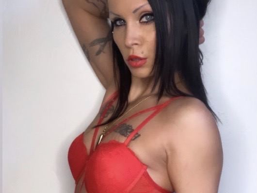 Profilbilde av Sheri_NovaXXX webkamera modell