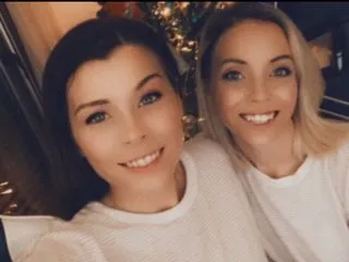 Scarlett_And_LucyMae cam model profile picture