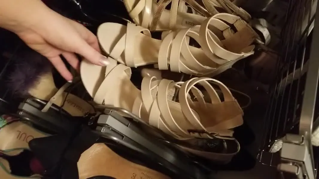 Artista LeBlanc_Chrissy Video 1