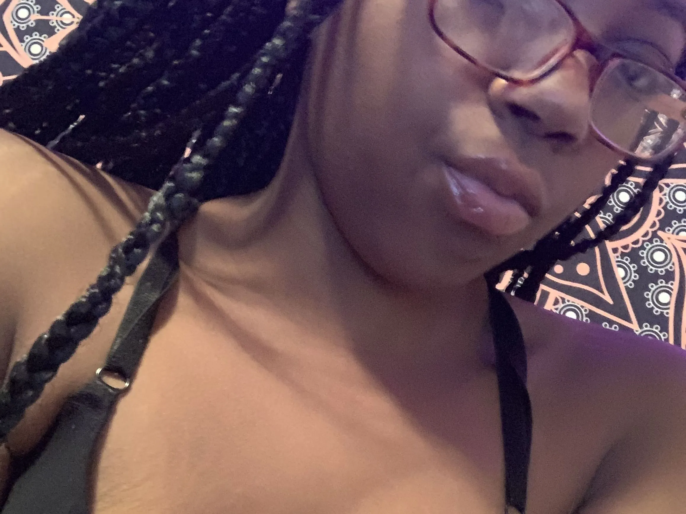 Hazel_yfsbaby profielfoto van cam model