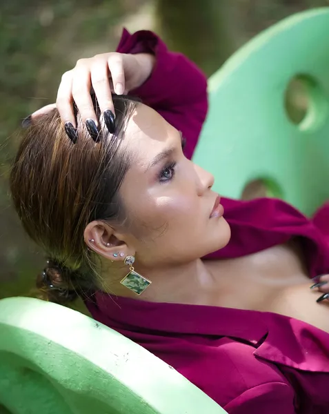 Performer DevonAly Photo 8