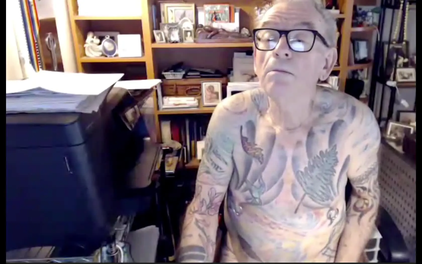 Intérprete TattooedGentleman Video 1