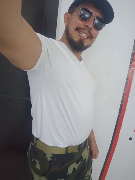 Utøver KalethBigDickx Bilde 1
