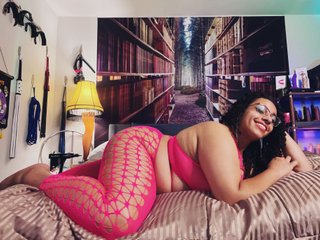 NerdyAmazon cam model profile picture 