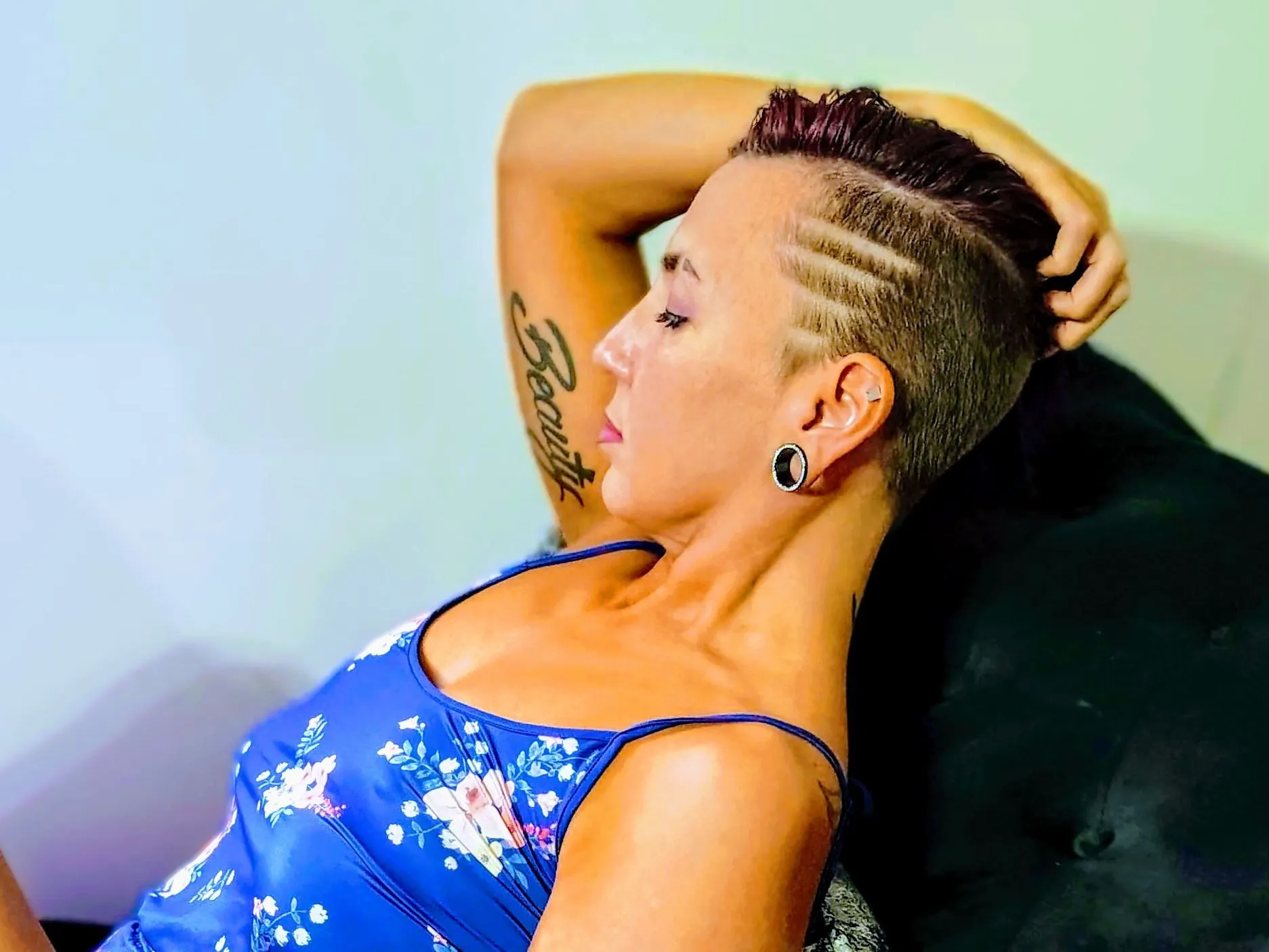 Interprète Mandi469 Photo 1