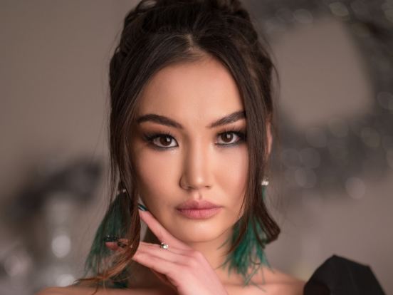 AmieShi profielfoto van cam model 