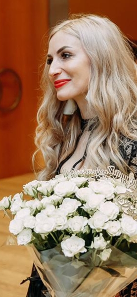 Performer HelenWildKat Photo 4