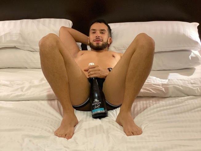 Profilbilde av Miguel_Santorini webkamera modell