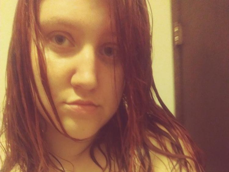 Image de profil du modèle de webcam RedGamergirl