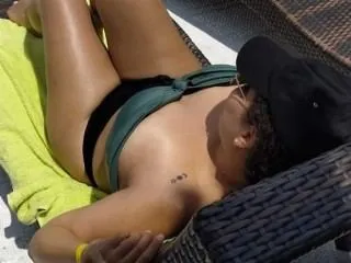 Isapink profielfoto van cam model