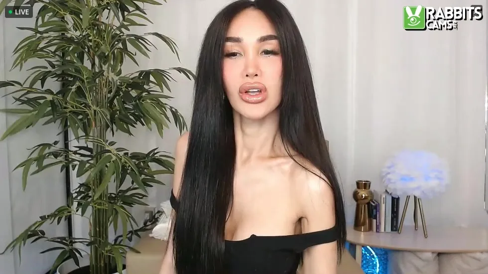 Utøver NAUGHTYaryana Video 1