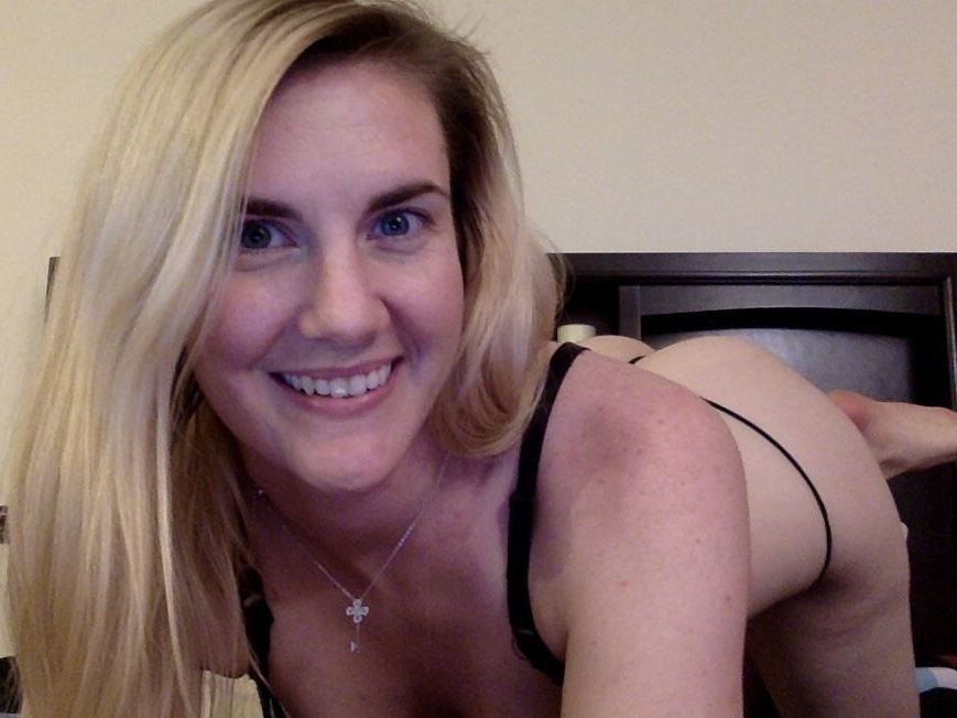 WetKitty69 cam model profile picture 