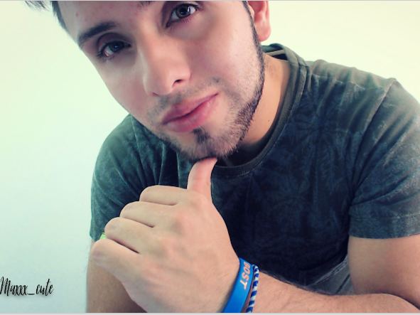 Imagen de perfil de modelo de cámara web de Maxxx_cute