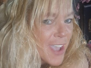 Image de profil du modèle de webcam Melina_Mondavi