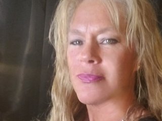 Image de profil du modèle de webcam Melina_Mondavi