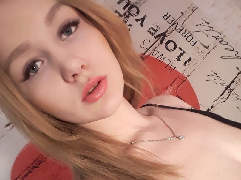 CrazyPoly cam model profile picture 