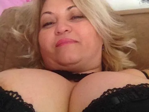 Image de profil du modèle de webcam CurvySexyBlondine