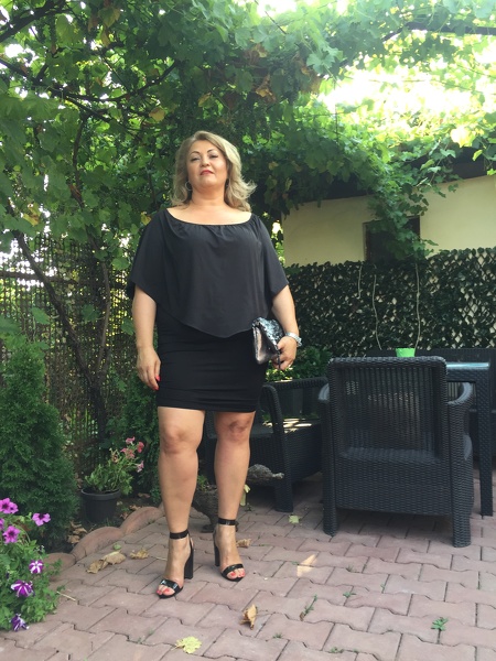 Darsteller CurvySexyBlondine Foto 3