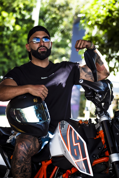 Artista TylerJones Foto 8