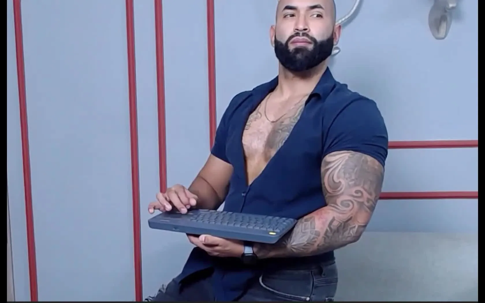 Interprete TylerJones Video 1