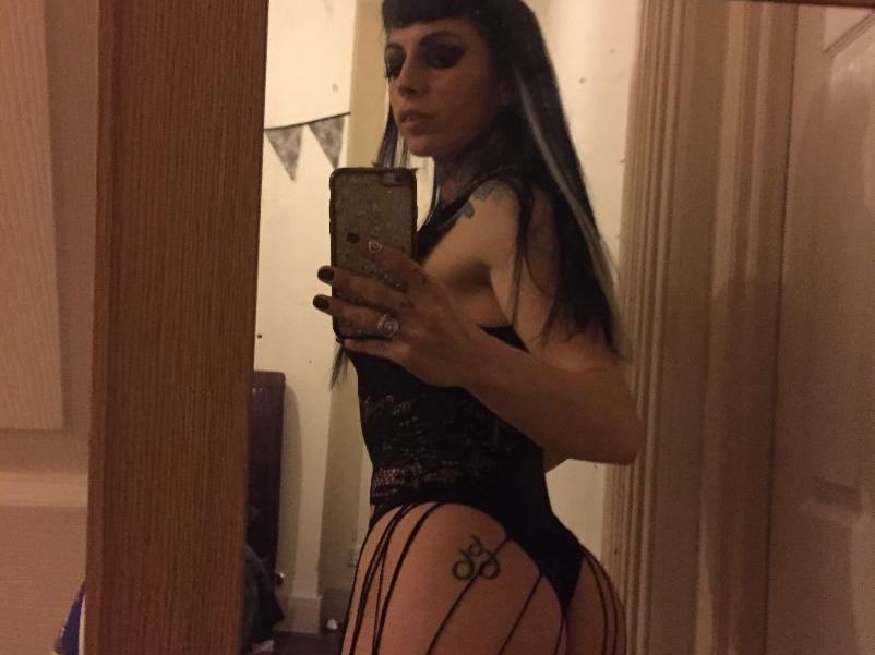 Jasmine_inked cam model profile picture 