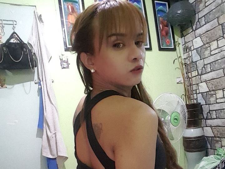 Image de profil du modèle de webcam KATHMANYAMAN