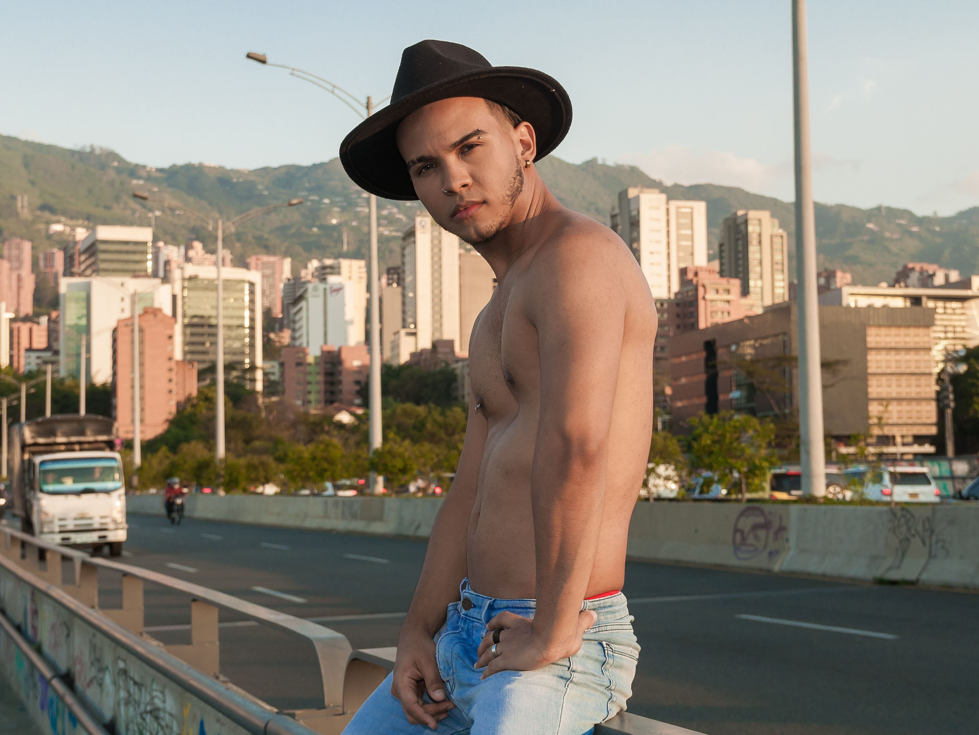 rickyvzla Profilbild des Cam-Modells 