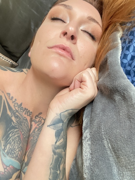 Performer DevinGrey Photo 4