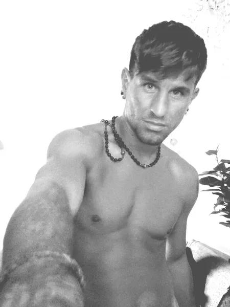 Artista ADZHARDING Foto 3