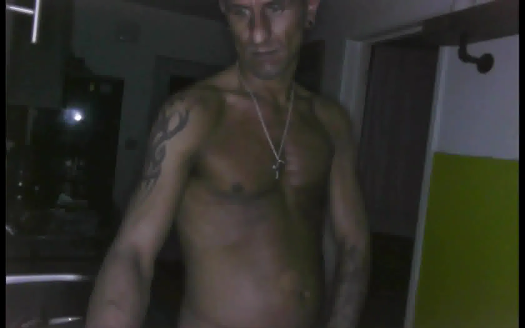 Interprète ADZHARDING Vidéo 1